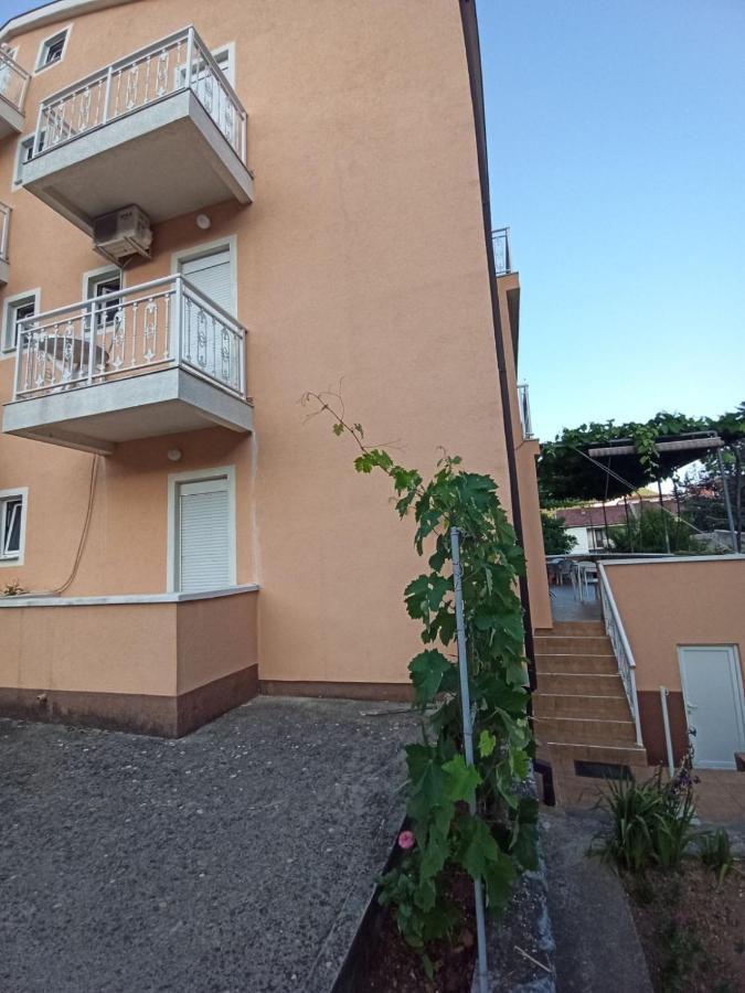 Apartments Parapid บุดวา ภายนอก รูปภาพ