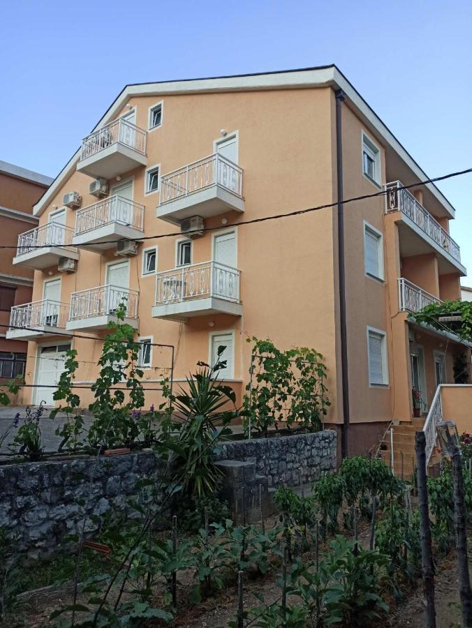 Apartments Parapid บุดวา ภายนอก รูปภาพ