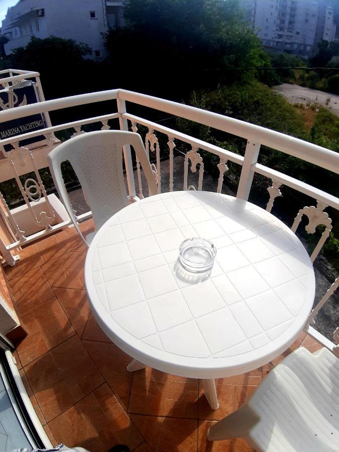 Apartments Parapid บุดวา ภายนอก รูปภาพ