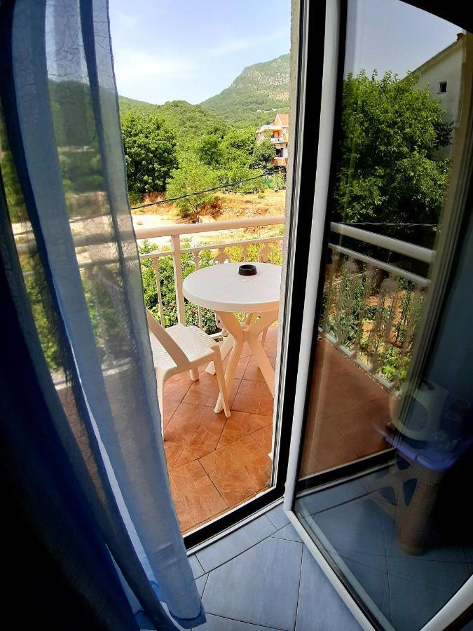 Apartments Parapid บุดวา ภายนอก รูปภาพ